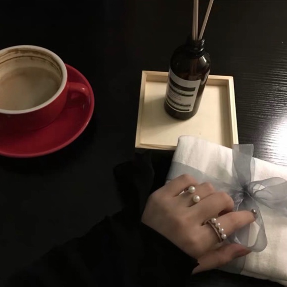 Chic Pearl Stone Rose Gold Ring Set (2 Rings) - Picture 8 of 8